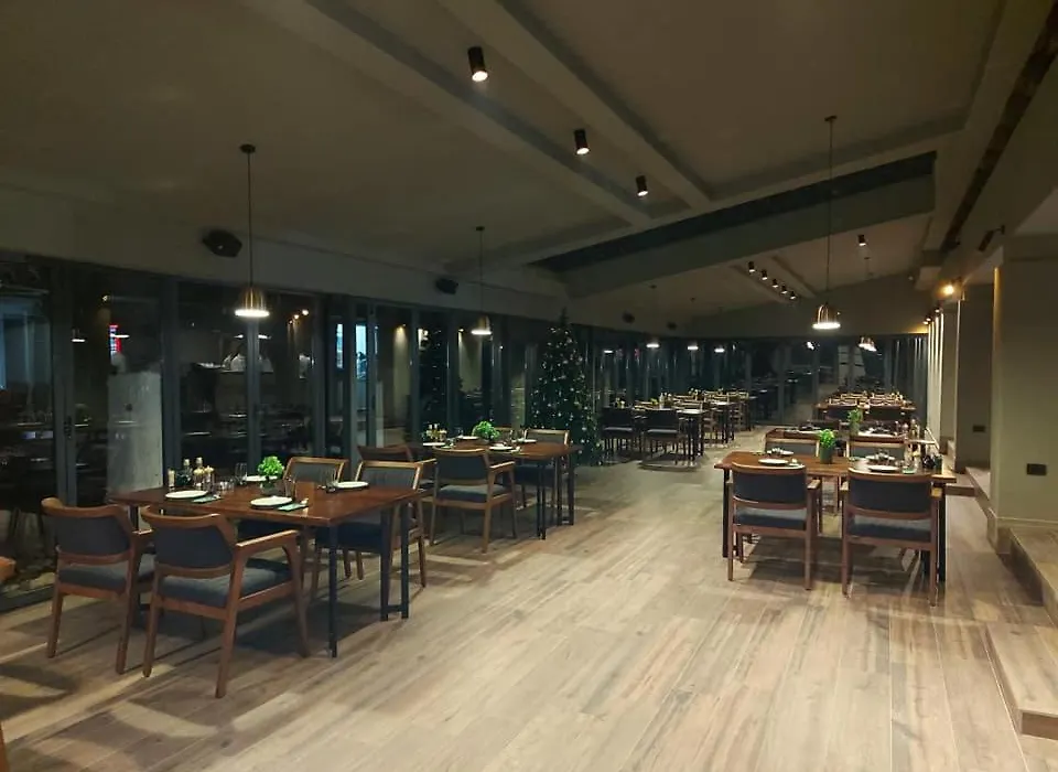 Hotel Cami-1